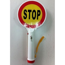 SINAL STOP COM AVISO ATRAVS LUZ INTERMITENTE